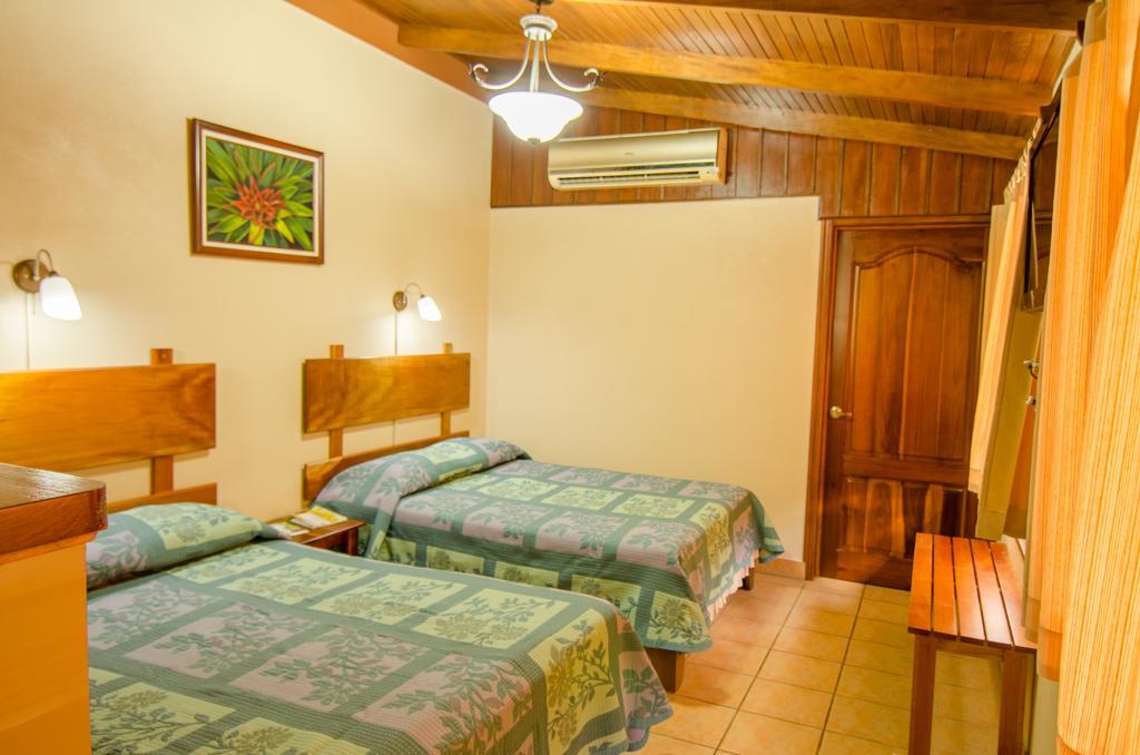 Hotel Bijagua Fortuna ภายนอก รูปภาพ
